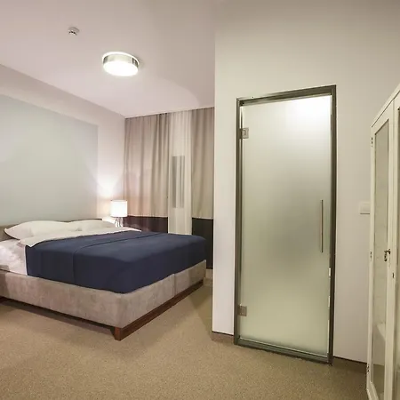 Savamala Place Belgrado