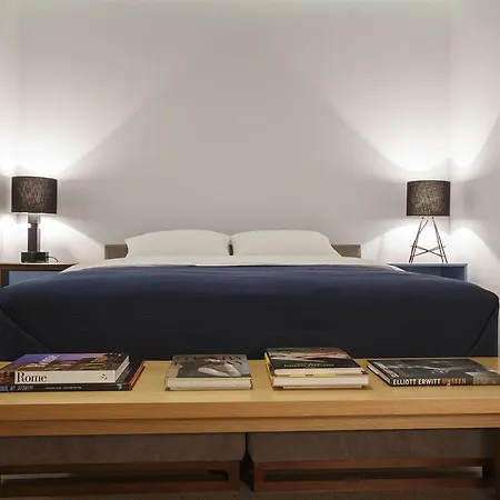 Savamala Place Belgrado